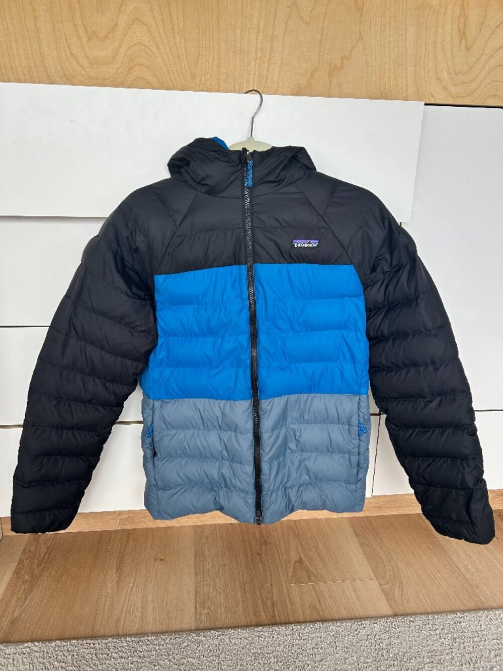 Kids Reversible Down Sweater Hoody Youth Size XXL